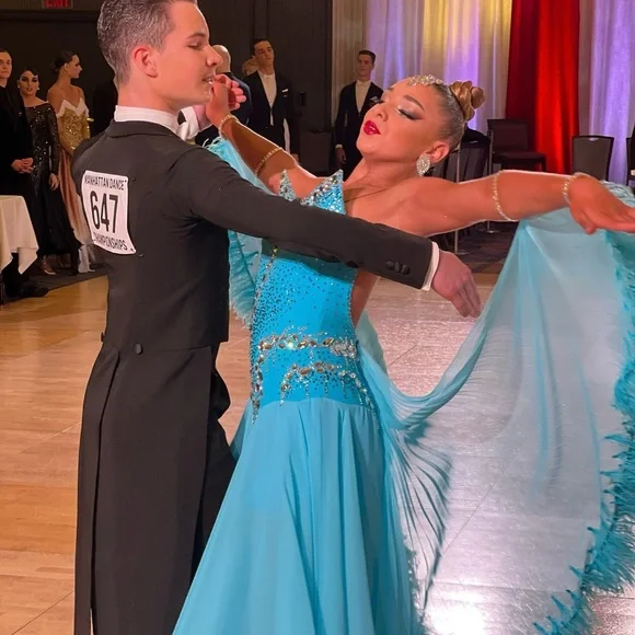 Elegant Blue Feathered Ballroom Dress - Picture 3 of 6